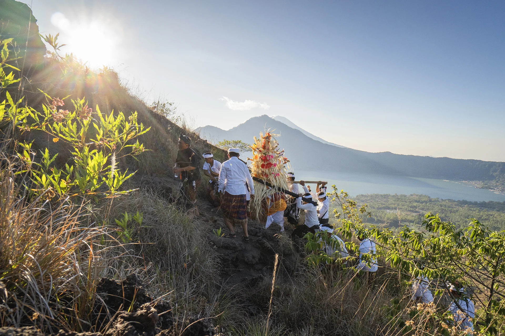 persembahan untuk Gunung batur
